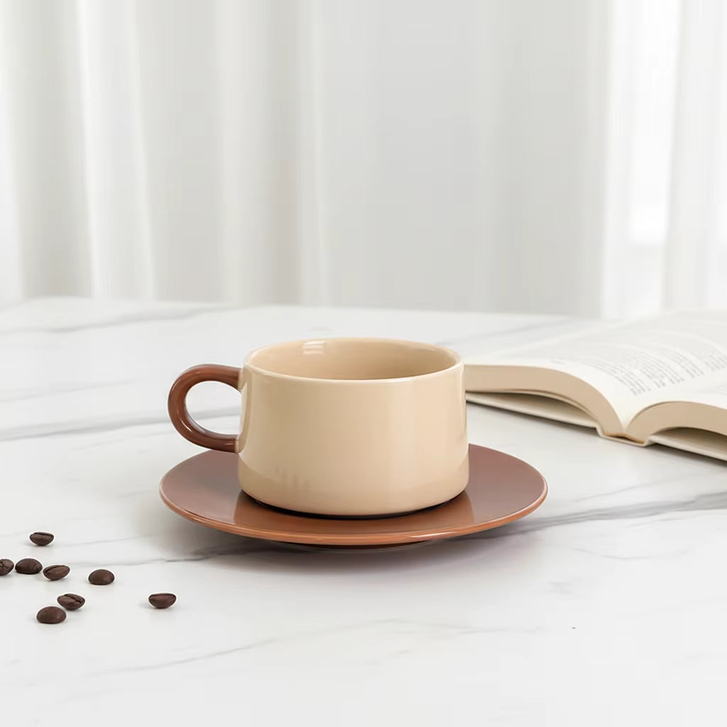 Wholesale Nordic Food Grade Ceramic Coffee Cups Saucer Set 250Ml Porcelain Beige Striped Pattern Dishwasher Microwave Safe Gift