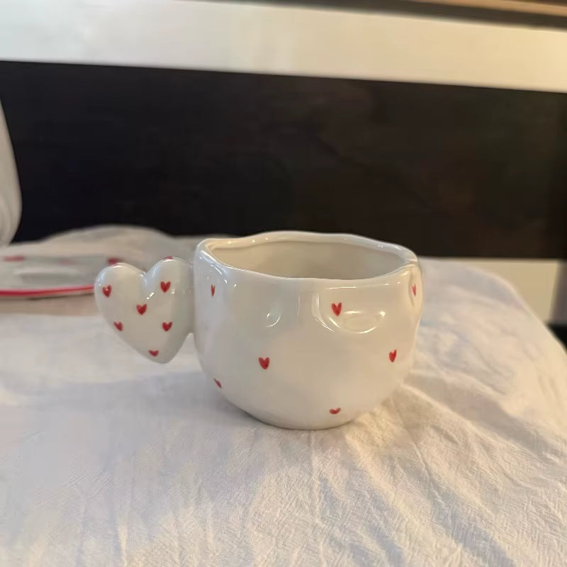 Ins Korean Style Hand-Painted Irregular Ceramic Coffee Cup Heart Shape Handle Latte Cup High-Value Breakfast Cupcake Tool