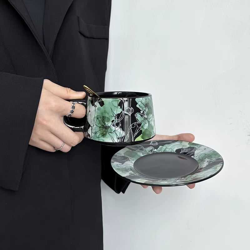 Bloomsip Vintage Green Floral Porcelain Food Grade Coffee Cup Saucer Set Botanical Pattern Black Tea Wholesale Custom Logo OEM
